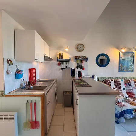 Vakantiehuis Cyrnea 27- A Pieds - Clim-wifi- Favone *